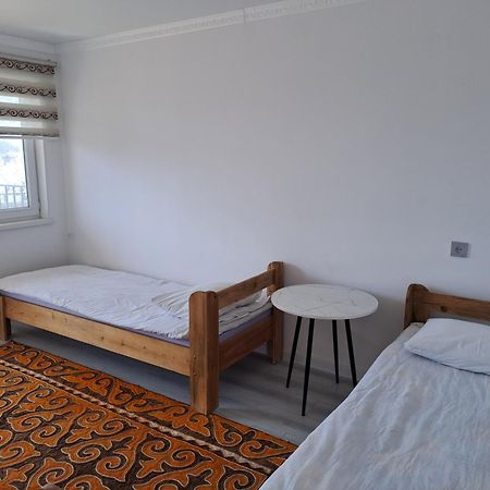 "Ailun" Guest House Tong Buitenkant foto